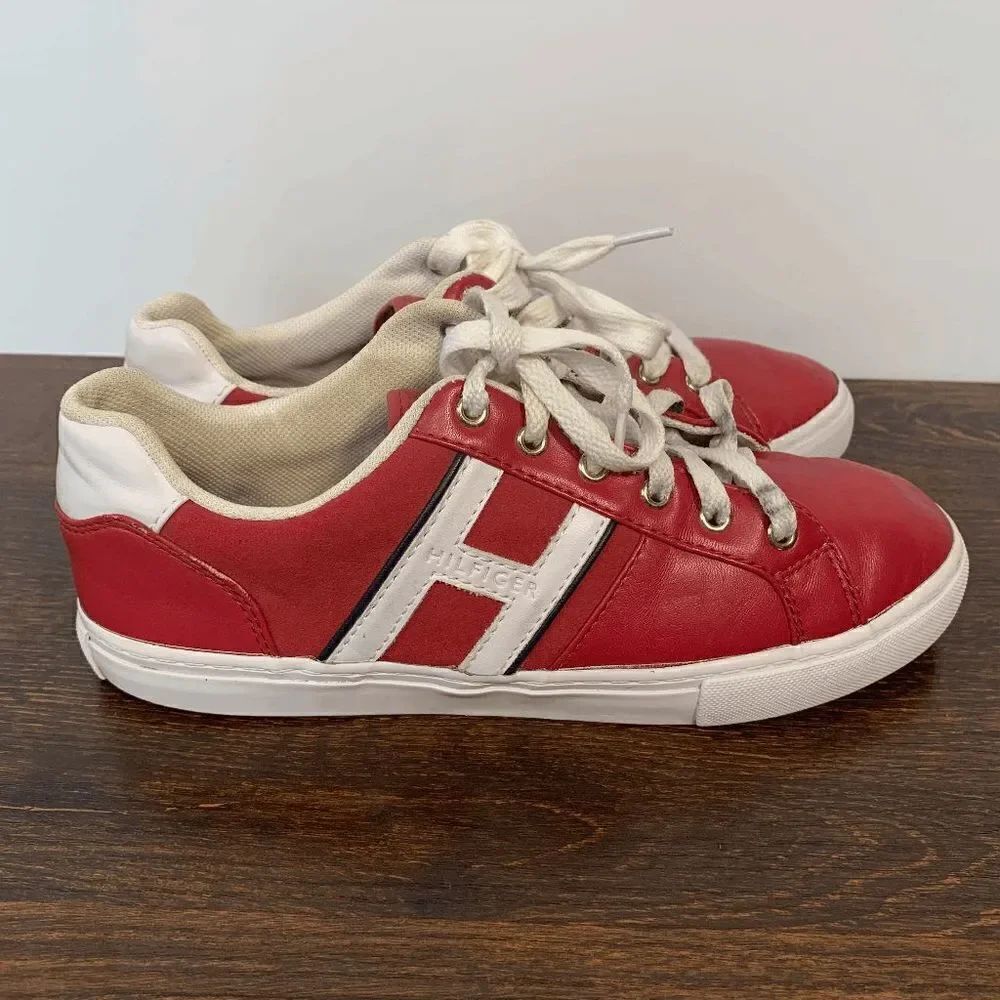 Tommy Hilfiger Women's Leather Lace Up Round Toe Sneaker Shoes Red White Size 8M